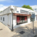 Imagen del bar restaurante junto a la piscina municipal